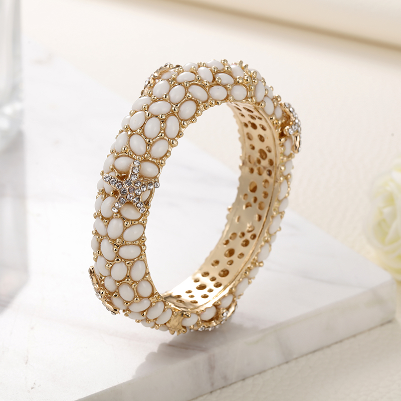 Sally's Paradise Christmas gif - Paradise Jewelry & Watches Llc 评论和价格
