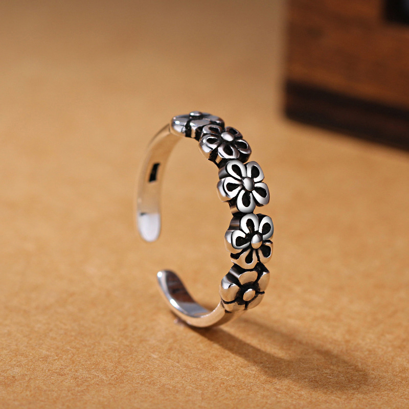 925 Sterling Silver Retro Flow - Statement Cocktail Ring 评论和价格