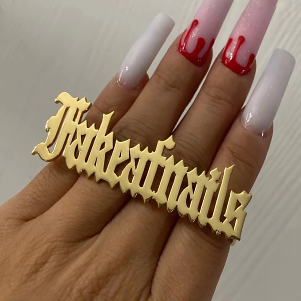 Custom Name Ring for Men Women - Statement Cocktail Ring 评论和价格