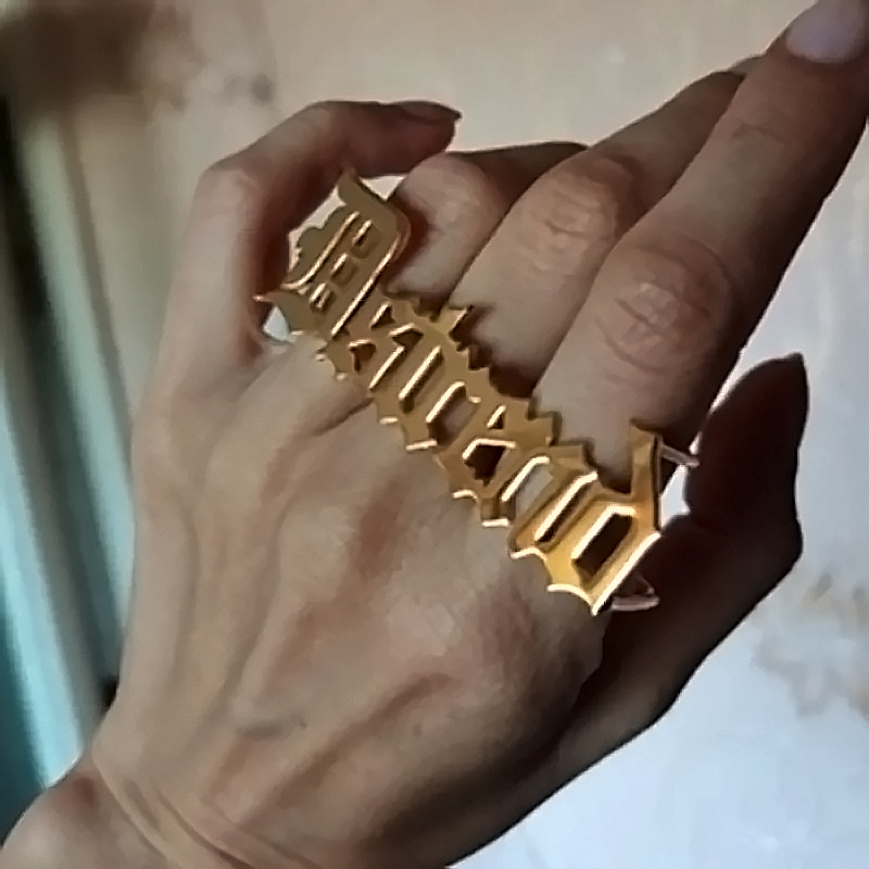 Custom Name Ring for Men Women - Statement Cocktail Ring 评论和价格